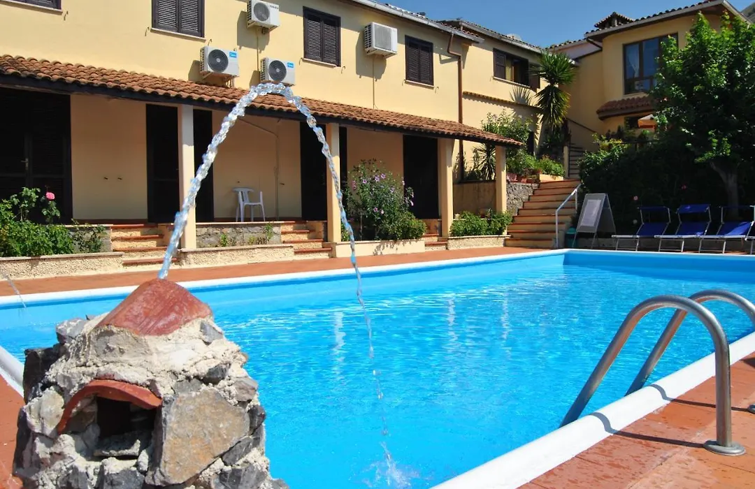 Hotel Brutium-1